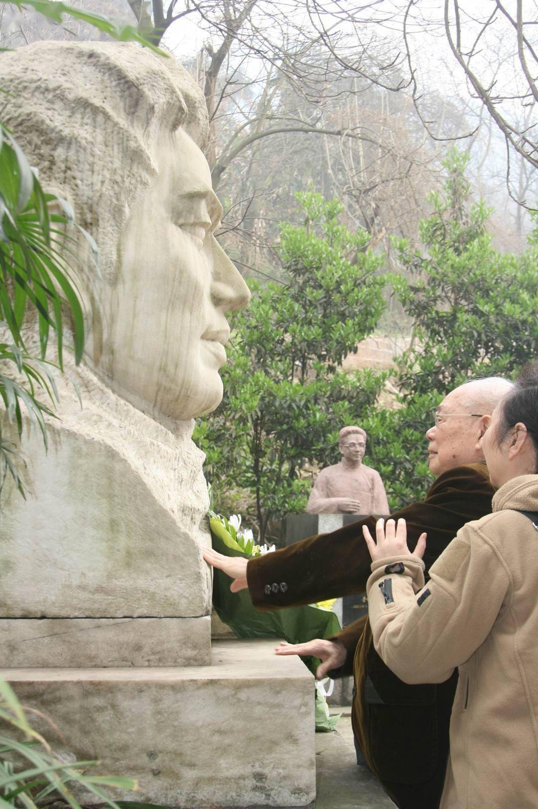 往事阅读答案公众号——重拾岁月中的点滴